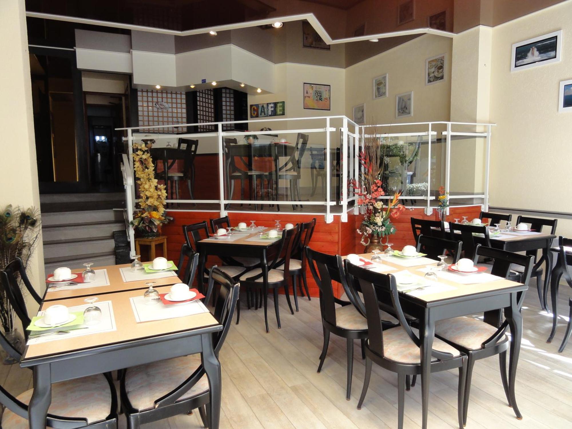 Hotel Le Boischaut - Citotel Châteauroux Екстериор снимка