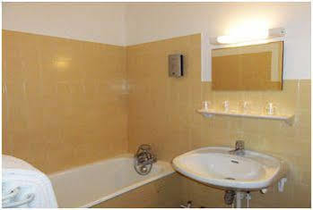 Hotel Le Boischaut - Citotel Châteauroux Екстериор снимка